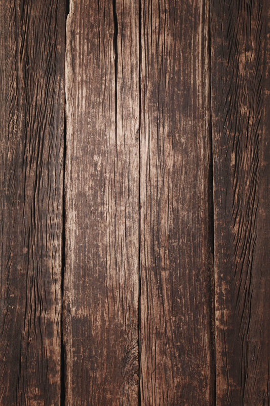Tuscan table - wood backdrop